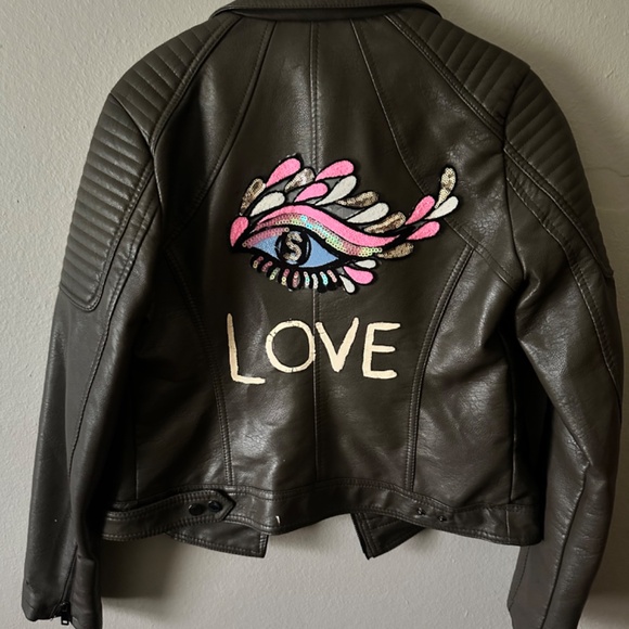 Jacket - Picture 2 of 11